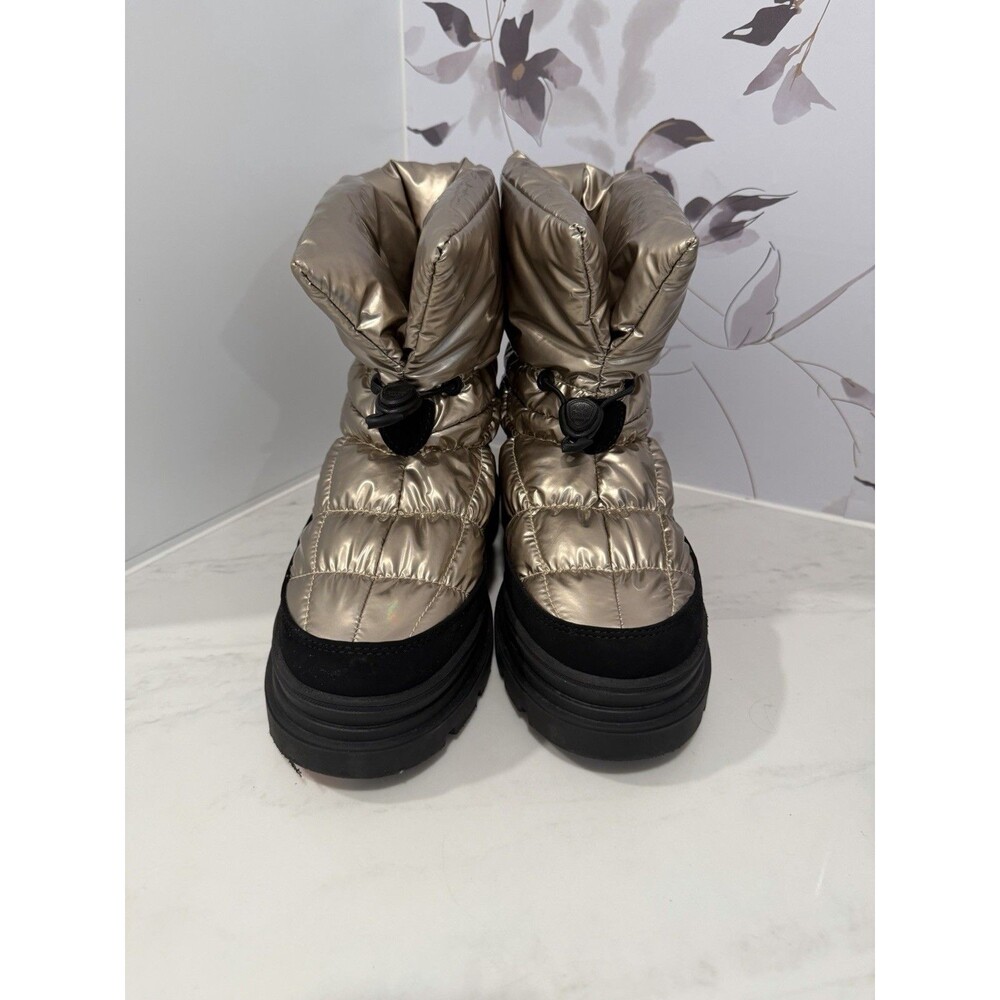 Apres-ski Sporty-Glam Alpine Pajar Varsila Gold Stellare Winter Boots 11 NWOT